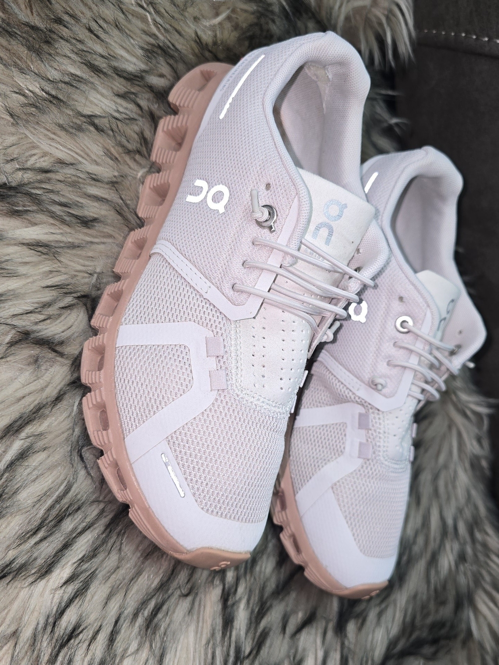 On Running Women's Blush Pink Cloudtrail Athletic Sneakers - Picture 2 of 8